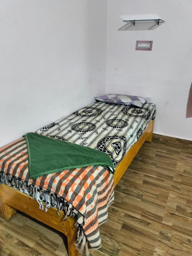 Prajwal Home Stay Хампи Екстериор снимка