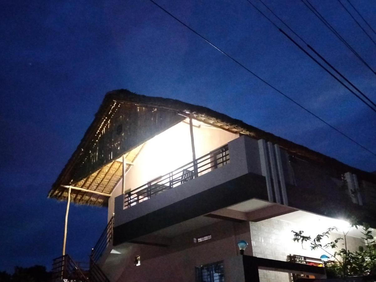 Prajwal Home Stay Хампи Екстериор снимка