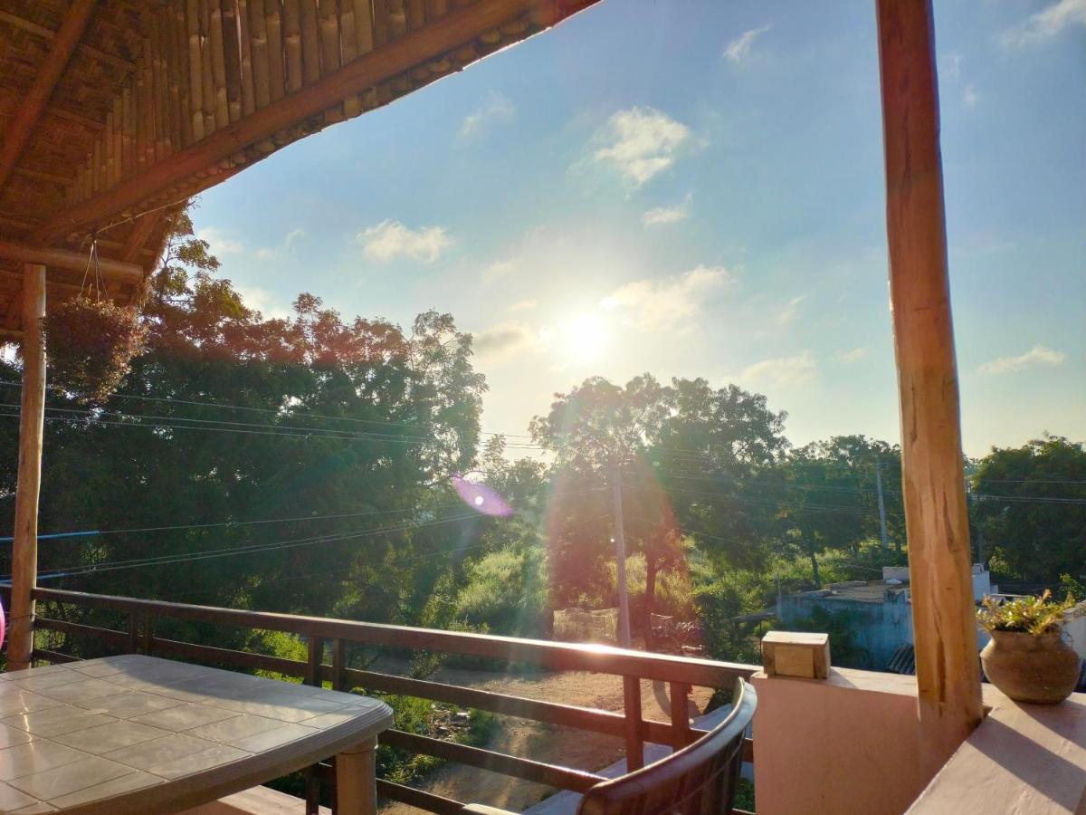 Prajwal Home Stay Хампи Екстериор снимка